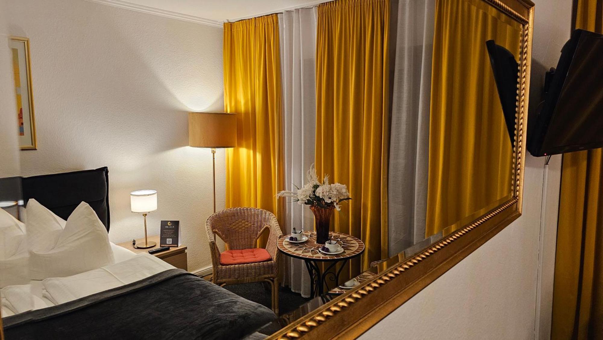 The Soho Altstadt Hotel Dusseldorf Bagian luar foto