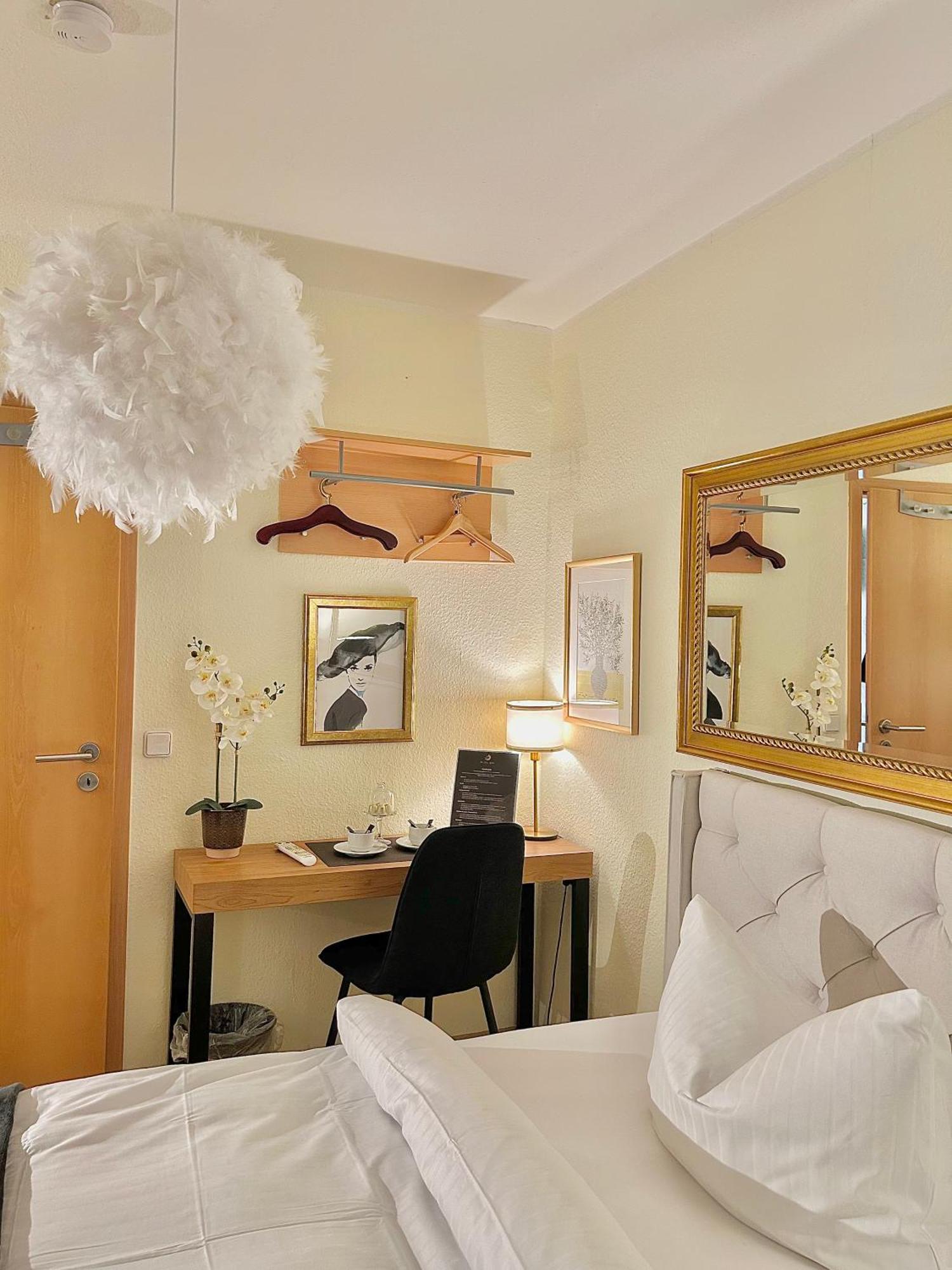 The Soho Altstadt Hotel Dusseldorf Bagian luar foto