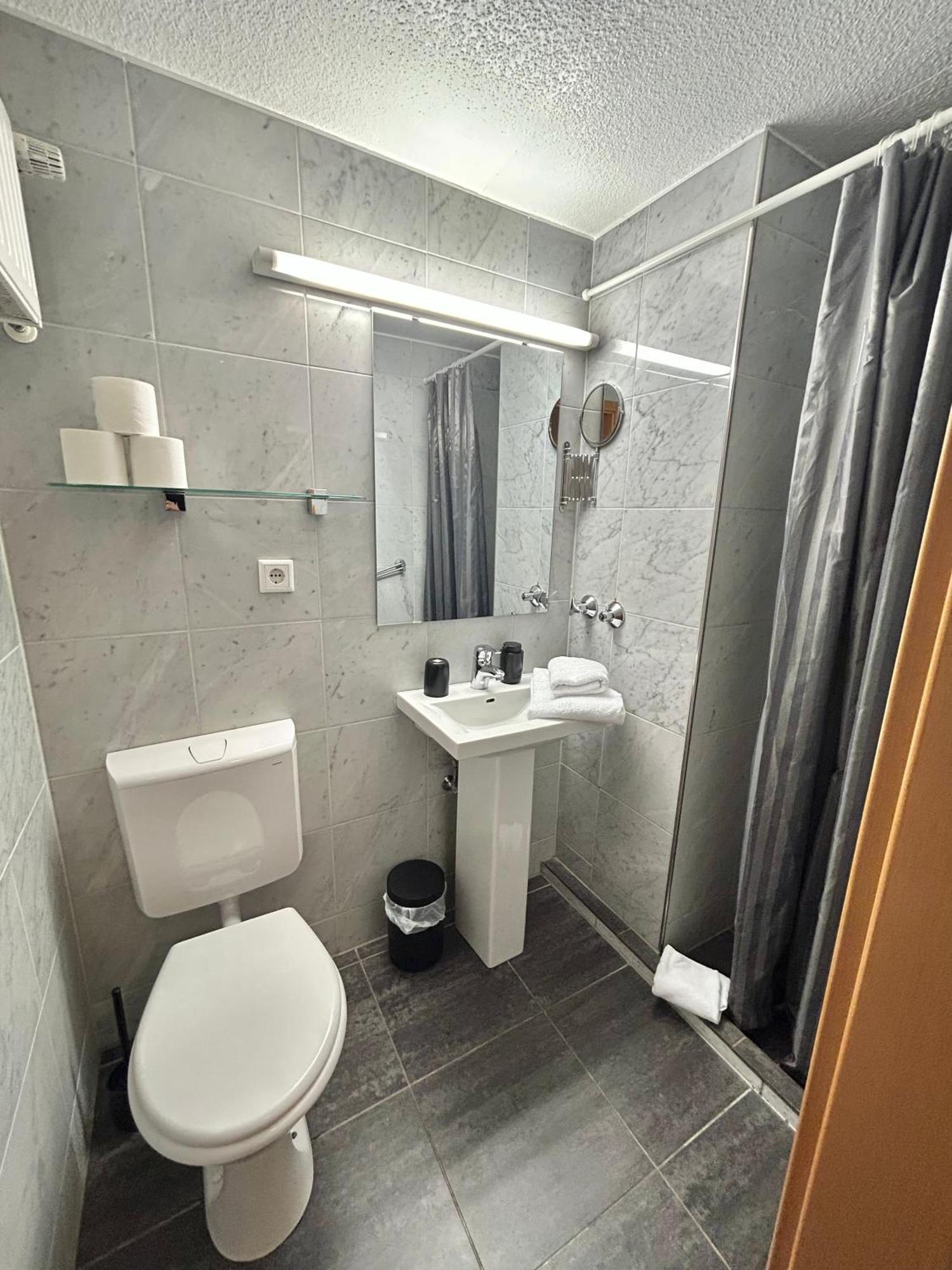 The Soho Altstadt Hotel Dusseldorf Bagian luar foto