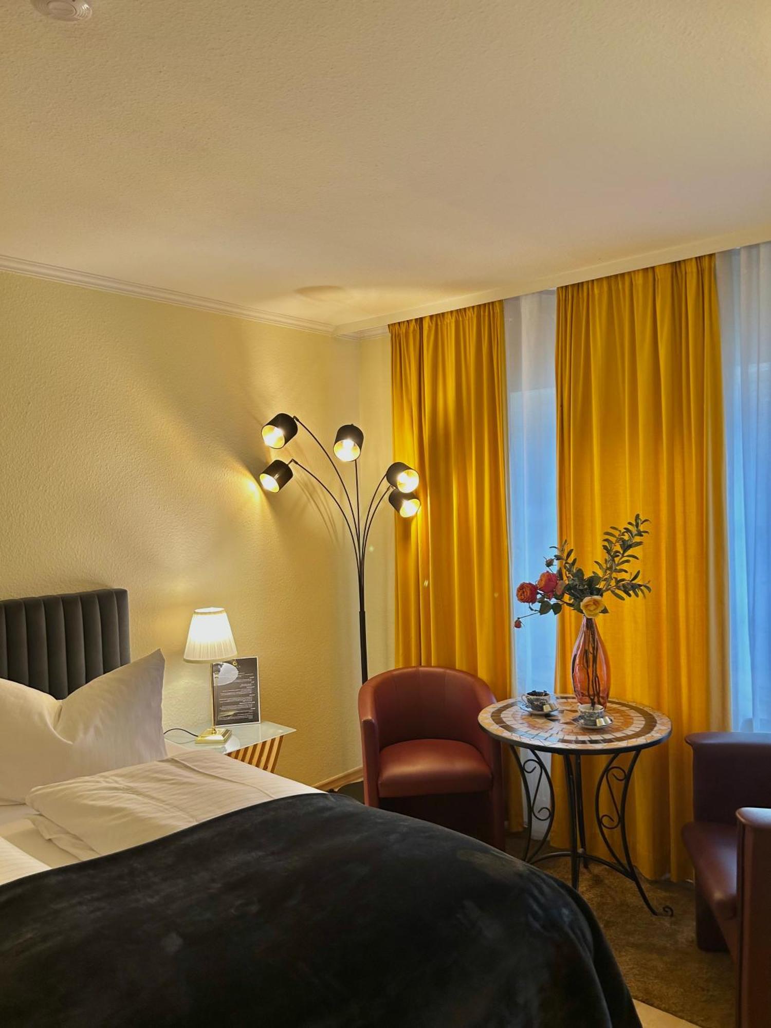 The Soho Altstadt Hotel Dusseldorf Bagian luar foto