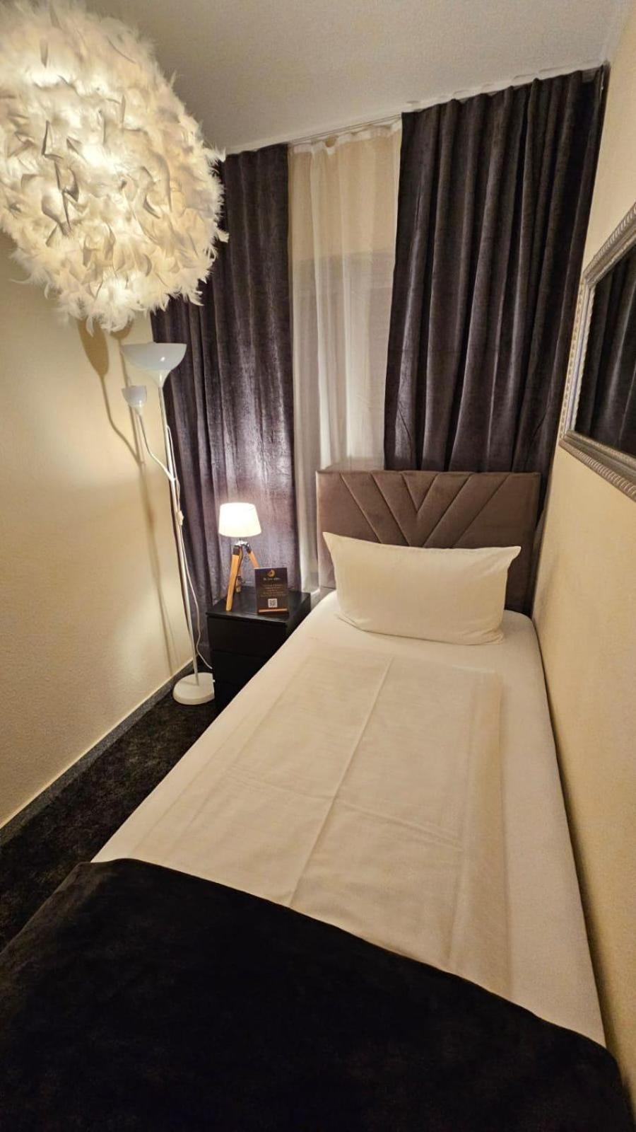 The Soho Altstadt Hotel Dusseldorf Bagian luar foto