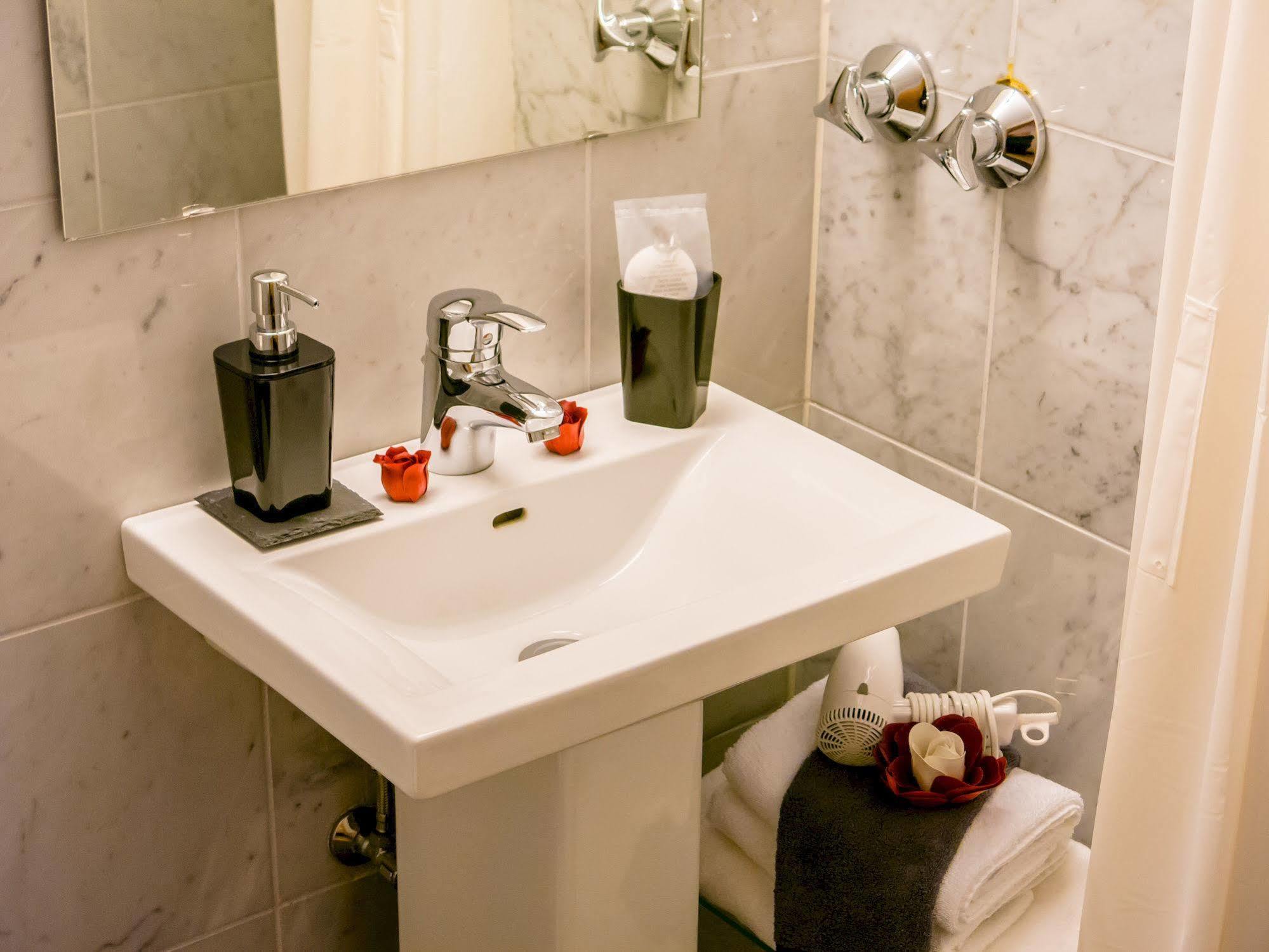The Soho Altstadt Hotel Dusseldorf Bagian luar foto