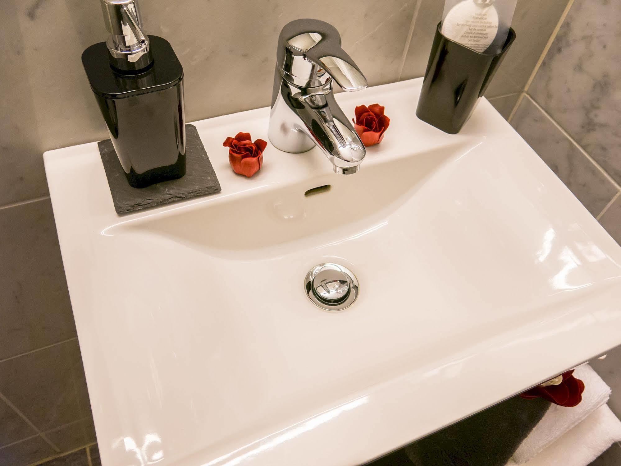 The Soho Altstadt Hotel Dusseldorf Bagian luar foto