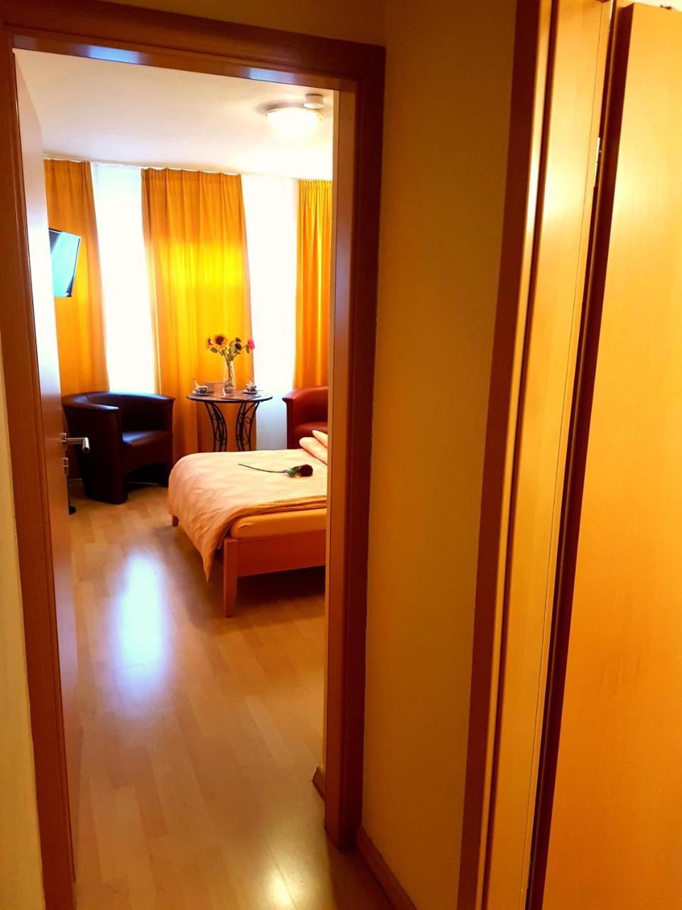 The Soho Altstadt Hotel Dusseldorf Bagian luar foto